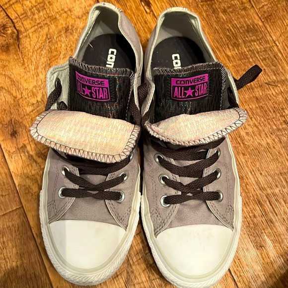 Converse - Picture 1 of 9